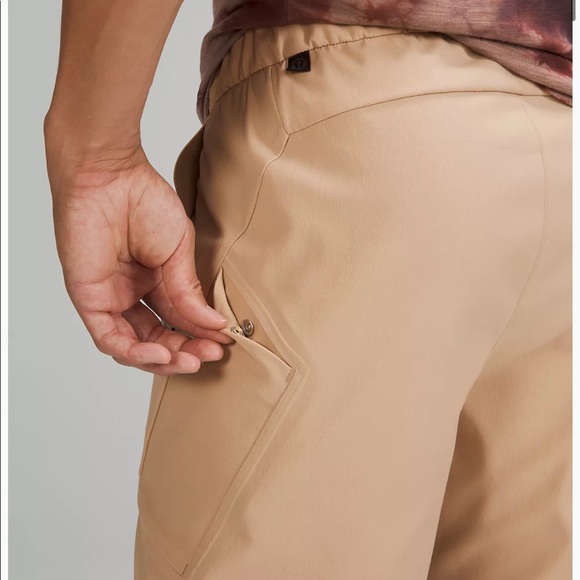 Mens LuLulemon Lab Pants - Cargo style - Picture 5 of 8